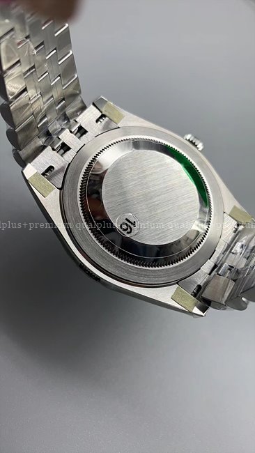 f4991a080f249afb6d38bfcdd52763e8_1761021667_738.jpg