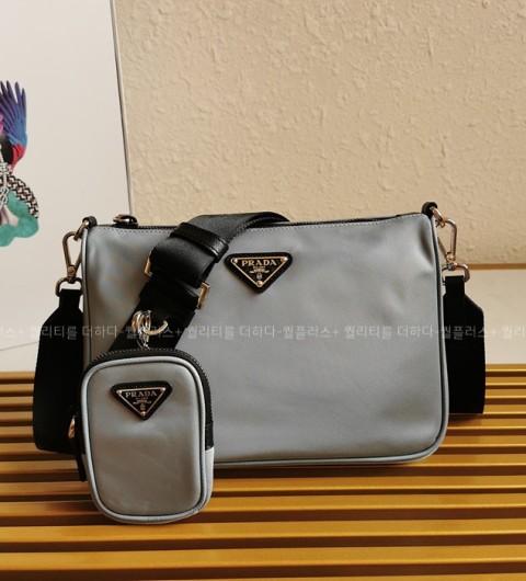 프라다 2VH113 리나일론 사피아노 파우치 숄더백 남녀공용