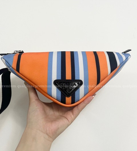 프라다 2NE053 트라이앵글 캔버스 파우치백