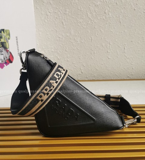 프라다 2VH155 사피아노 트라이앵글 숄더백 남녀공용