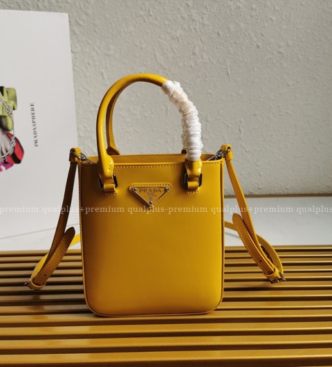 프라다 1BA331 브러시드 레더 토트백