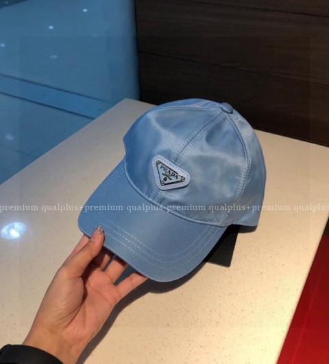 프라다 삼각 로고 볼캡 모자 남녀공용