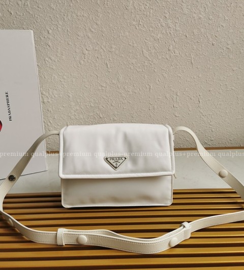 프라다 1BD313 테수토 리나일론 패딩 숄더백