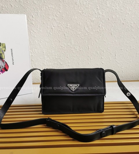 프라다 1BD313 테수토 리나일론 패딩 숄더백