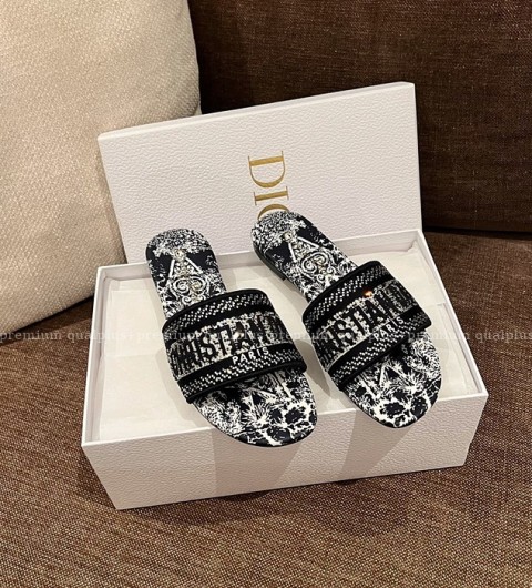 디올 Dway 디웨이 뮬 여성용