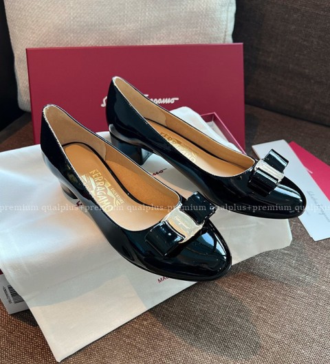 페라가모 바리나 발레리나 슈즈 3.5cm 여성용