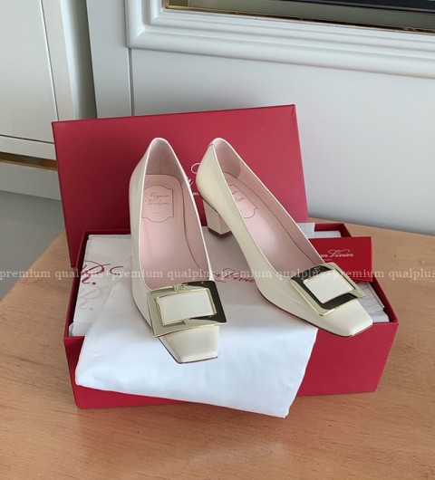 로저비비에 벨 비비에 메탈 버클 펌프스 4.5cm 여성용