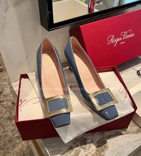 로저비비에 벨 비비에 메탈 버클 펌프스 4.5cm 여성용