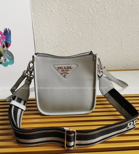 프라다 1BH191 비텔로 삼각 로고 미니 숄더백