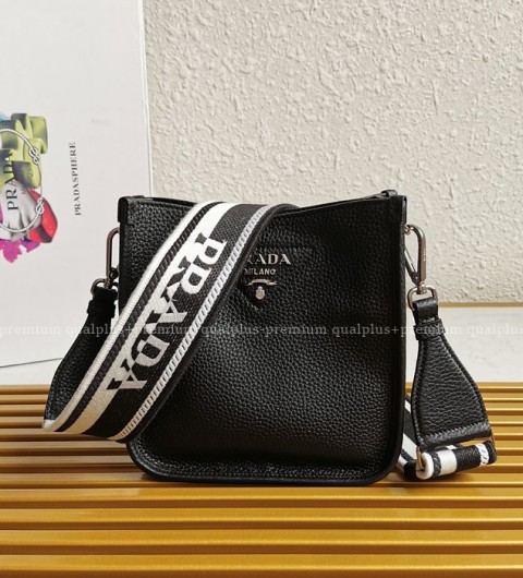 프라다 1BH191 비텔로 삼각 로고 미니 숄더백