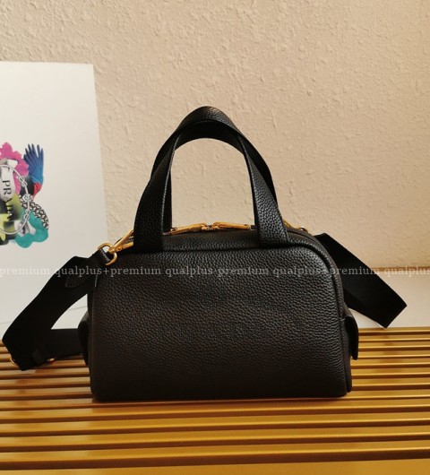 프라다 1BH078 비텔로 다이노 토트백