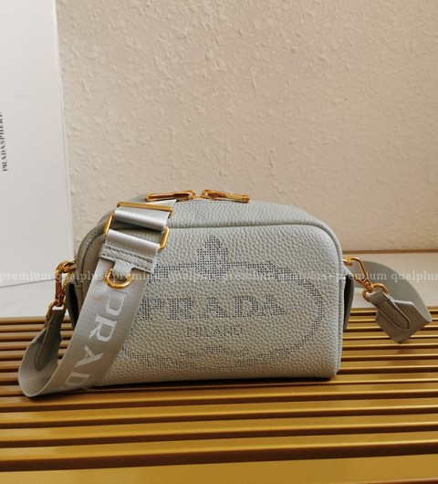 프라다 1BH187 다이노 소프트 크로스백