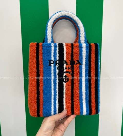 프라다 1BA343 엠브로이드 핸드백