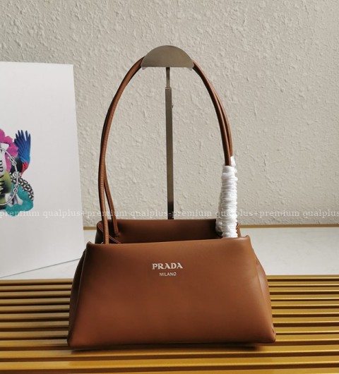프라다 1BA368 레더 토트 탑핸들백