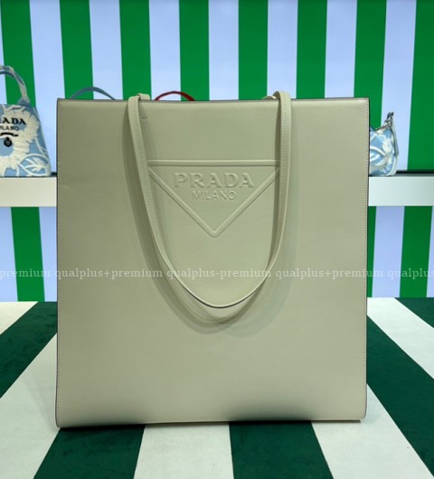프라다 로고 토트백 남녀공용