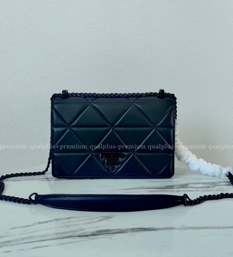 프라다 1BD262 로고 스펙트럼 나파 레더 숄더백