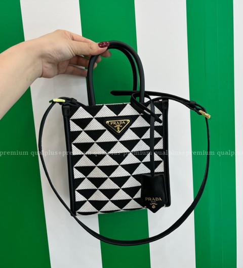 프라다 1BA355 심볼 로고 미니 토트 탑핸들백
