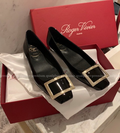 로저비비에 벨 비비에 메탈 버클 펌프스 플랫 여성용