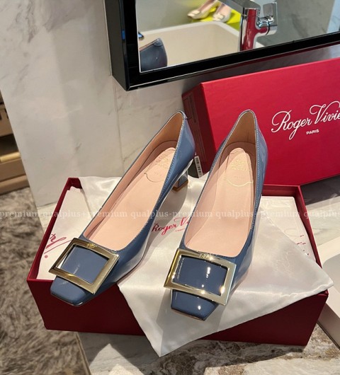 로저비비에 트럼펫 메탈 버클 펌프스 4.5cm 여성용