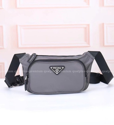 [국내배송] 프*다 사피아노 포인트 가죽 숄더백 남성용