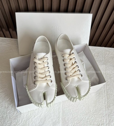 메종마르지엘라 타비 로우 스니커즈 여성용