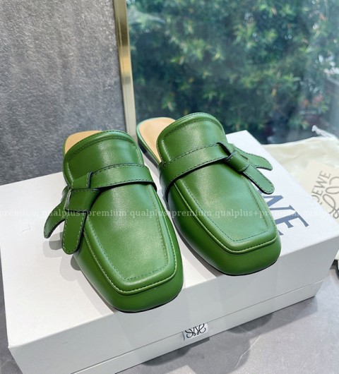 로에베 게이트 플랫 뮬 여성용