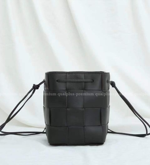 [국내배송] 보*가베네타 카세트 버킷백