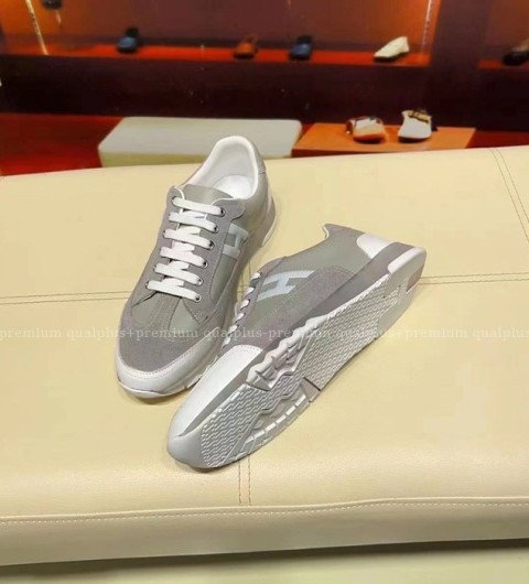 [국내배송] 에*메스 트레일 그레이 스니커즈 남성용