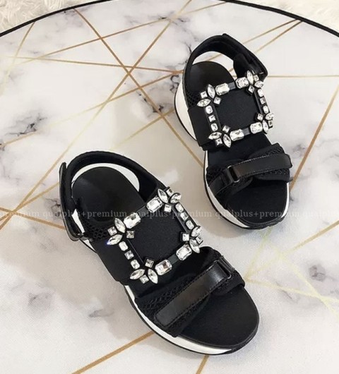 [국내배송] 로*비비에 비브런 스트라스 샌들 여성용