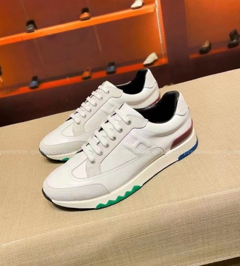 [국내배송] 에*메스 트레일 베이지 그리스 스니커즈 남성용