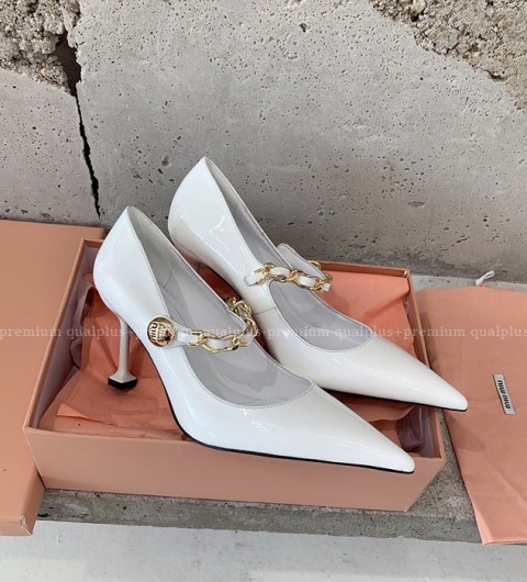 미우미우 페이턴트 가죽 펌스프 8.5cm 여성용