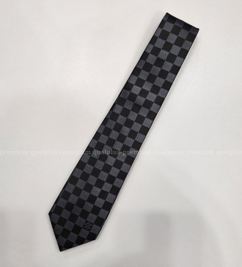 [국내배송] 루*비통 23ss 다미에 패턴 실크 넥타이