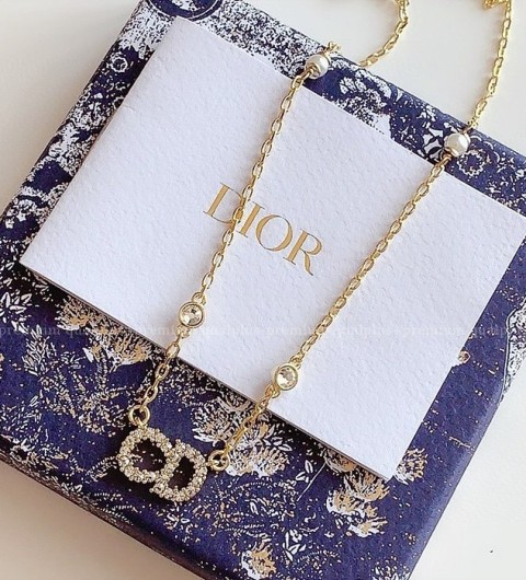 [국내배송] 디* 목걸이