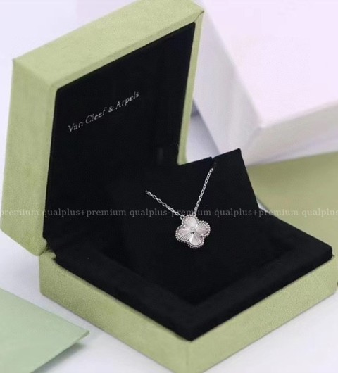 [국내배송] 반*리프 알함브라 한정판 플래티넘 클로버 목걸이