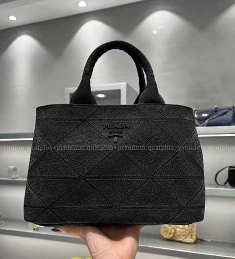 프라다 1BG439 삼각 숄더 토트백