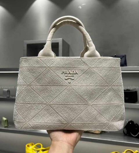 프라다 1BG439 삼각 숄더 토트백