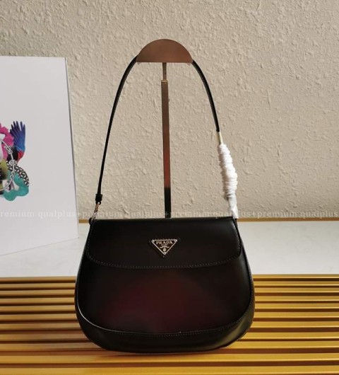 프라다 1BD311 클레오 브러시드 플랩 숄더백