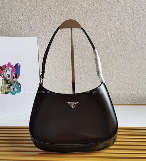 프라다 1BC499 클레오 브러시드 호보 숄더백