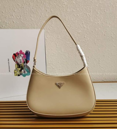 프라다 1BC499 클레오 브러시드 호보 숄더백