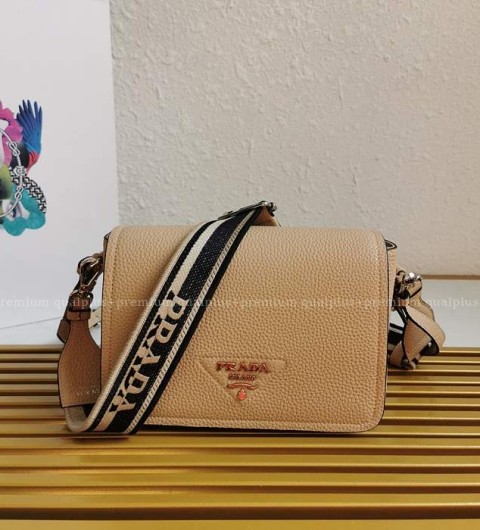 프라다 1BD314 플로 레더 숄더백