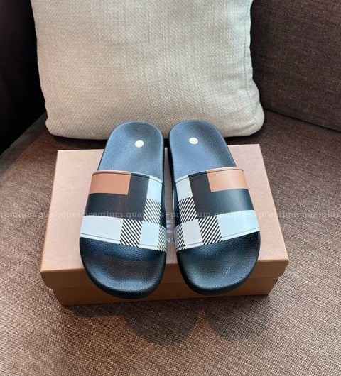 버버리 체크 슬라이드 슬리퍼 남녀공용