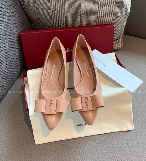 페라가모 비바 펌프스 2cm 여성용