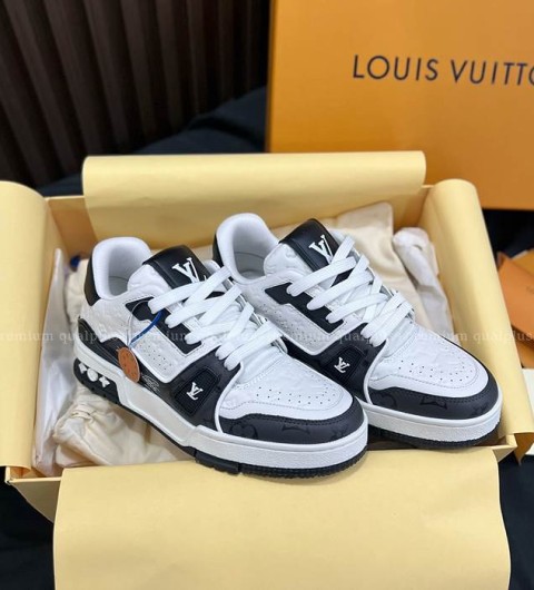 루이비통 LV 트레이너 스니커즈 남녀공용