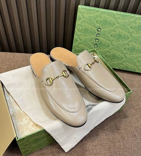 구찌 프린스타운 레더 슬리퍼 로퍼 뮬 여성용