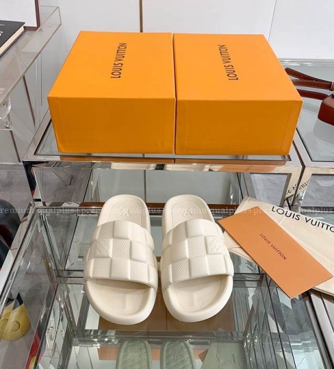 루이비통 다미에 뮬 슬리퍼 남녀공용