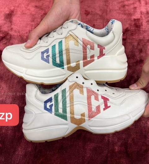 구찌 글리터 라이톤 스니커즈 여성용