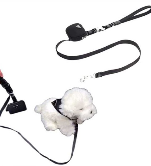 [국내배송] 프*다 강아지목줄삼각로고파우치(블랙)