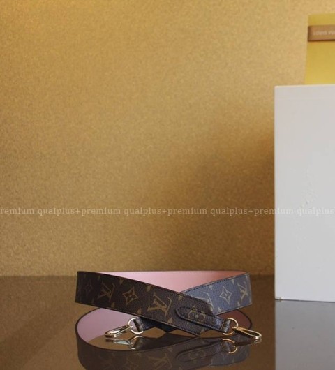 루이비통 J02285 반둘리에 스트랩