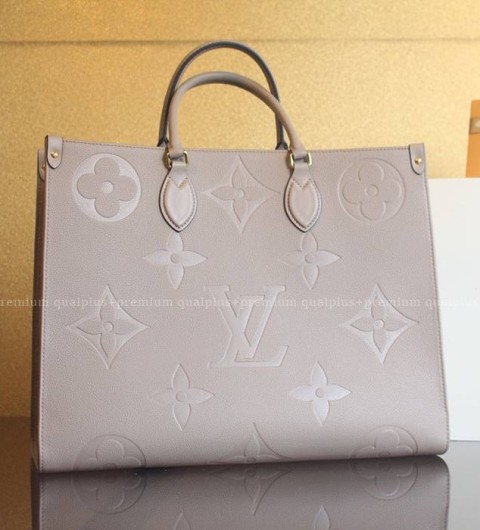 루이비통 M44933 온더고 토트백 GM