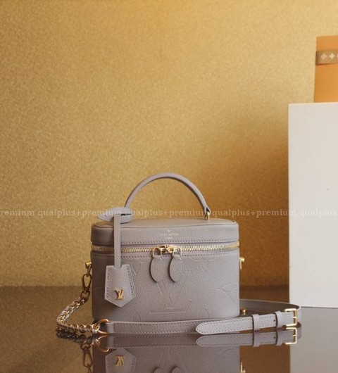 루이비통 M45608 베네티 탑핸들백 PM